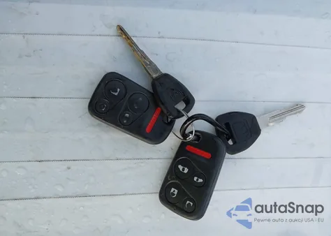 2002 Honda Odyssey Ex-L from USA, damaged, VIN 5FNRL18042B030938